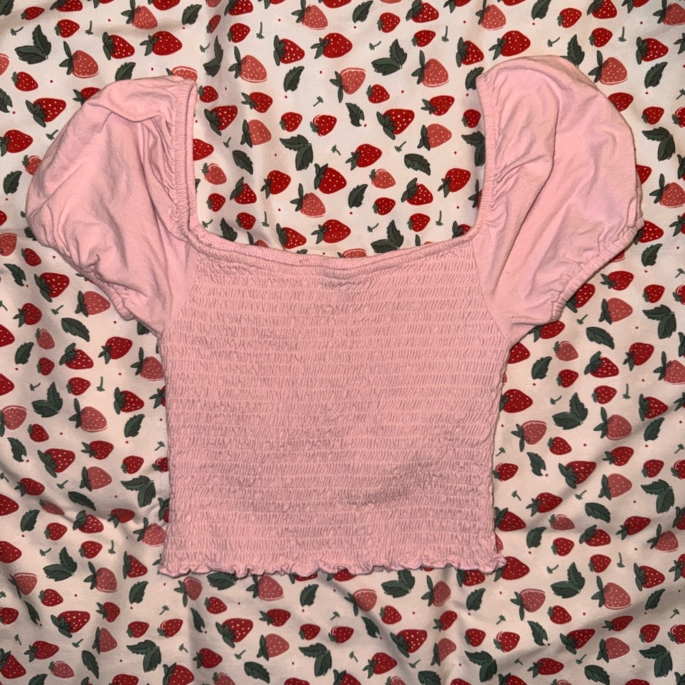 Hollister Pink Smocked Puff Sleeve Crop Top